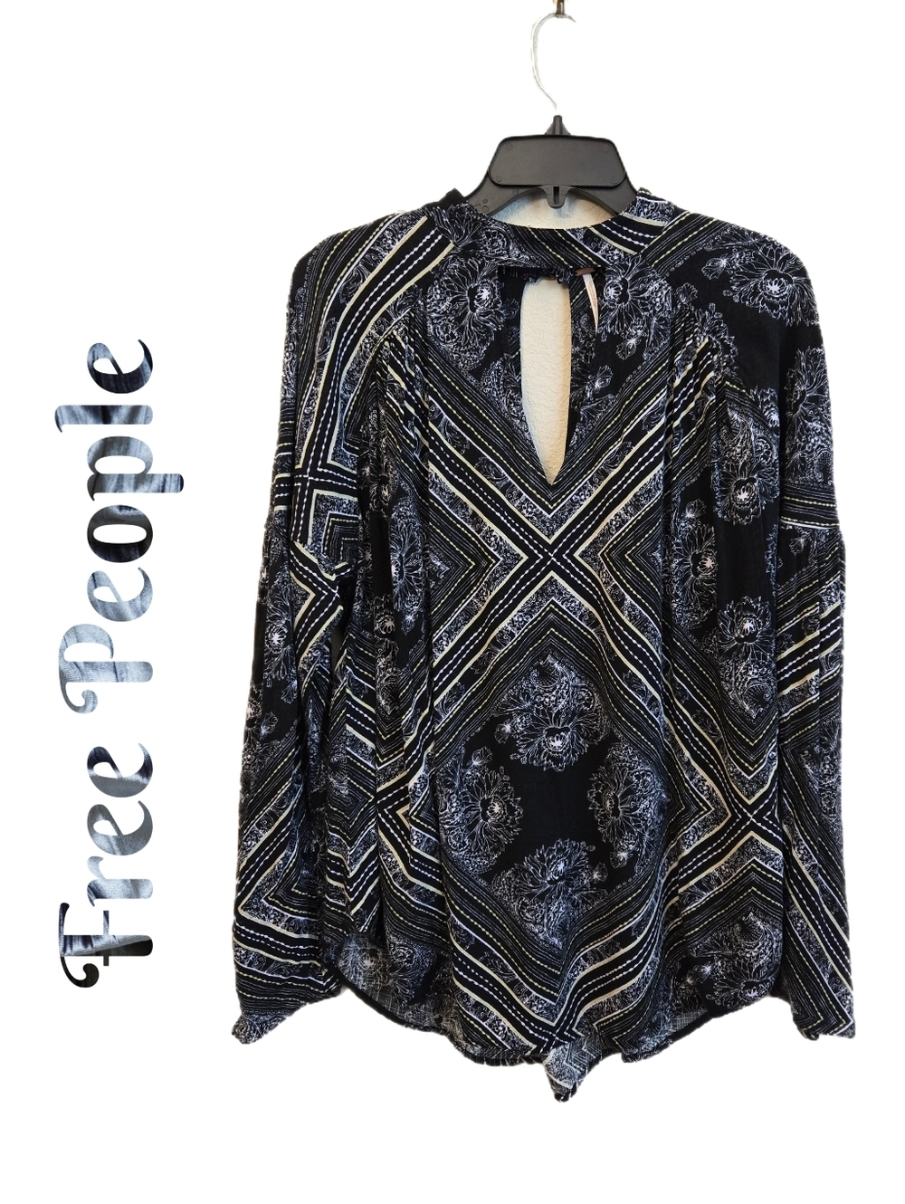Free People Womens Top Sz S Walking On A Dream Black & White High Neck Casual